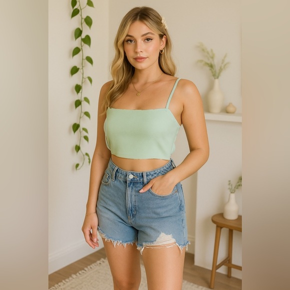 NWT 7 For All Mankind Mint Green Terry Cloth Crop Cami L Lounge & Resortwear - Picture 1 of 12